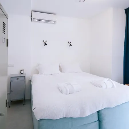 Hotel Karel