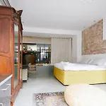 Karel Hotel